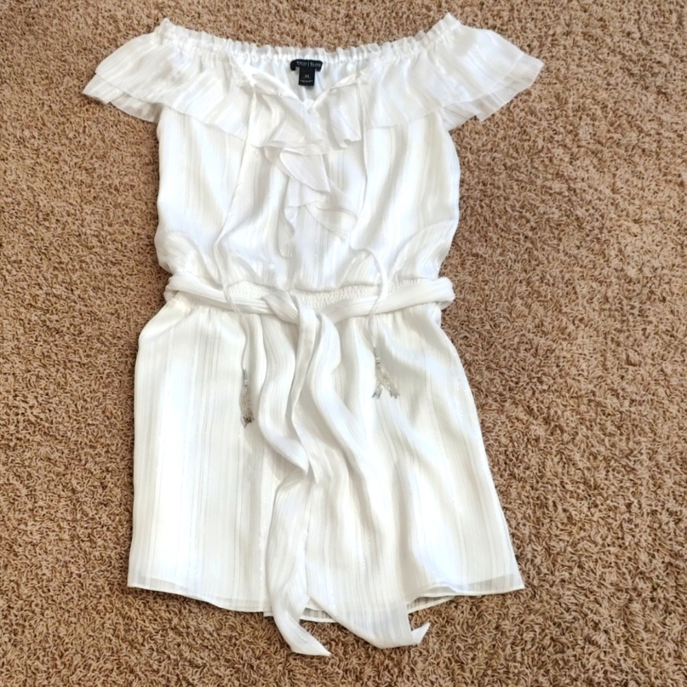 White House Black Market size XS